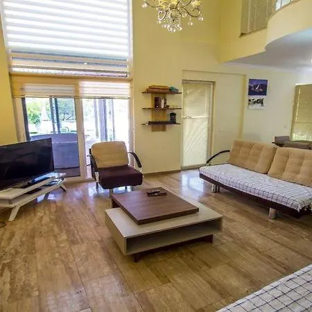 Grand Adil 1 Villa