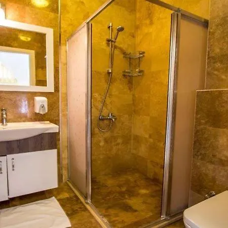 Villa Grand Adil 1 *
